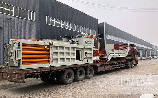 廢紙打包機(jī)設(shè)備