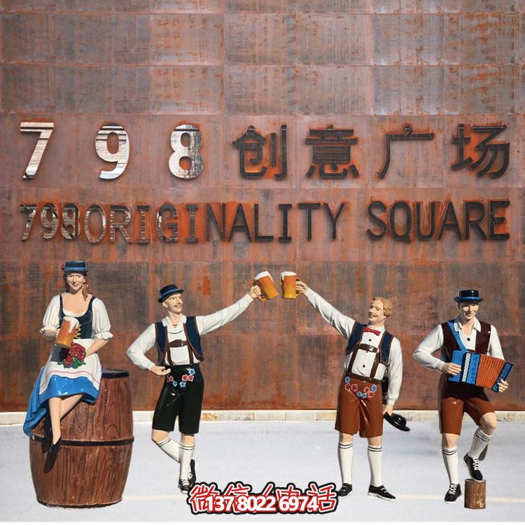 玻璃鋼雕塑——點(diǎn)綴廣場(chǎng)景觀，塑造優(yōu)雅人物卡通