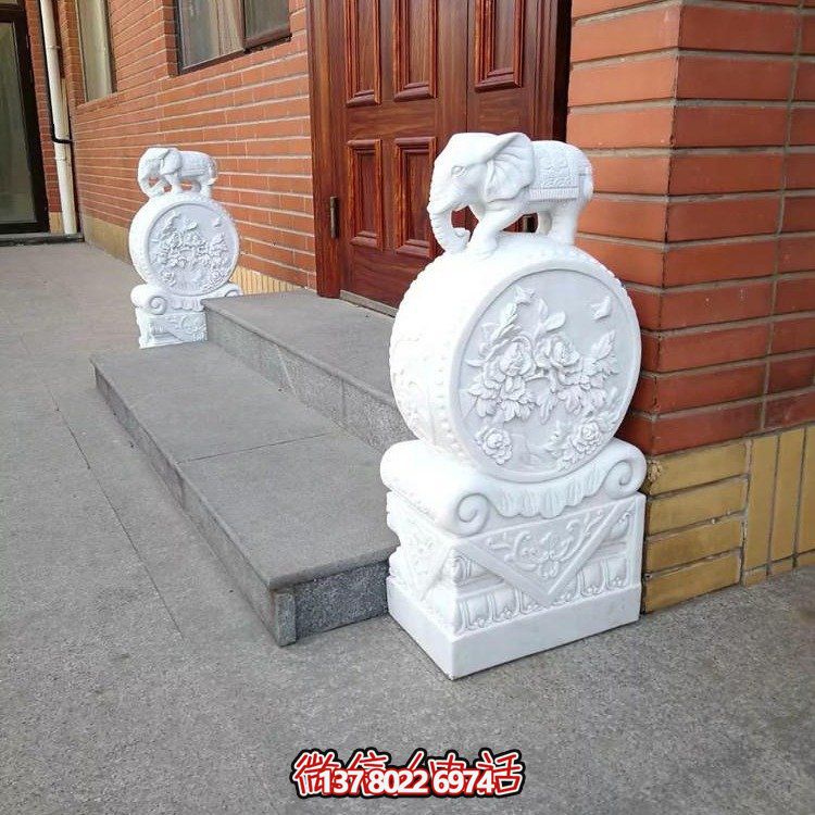 浪漫經(jīng)典，精致雕刻吉祥小象抱鼓石