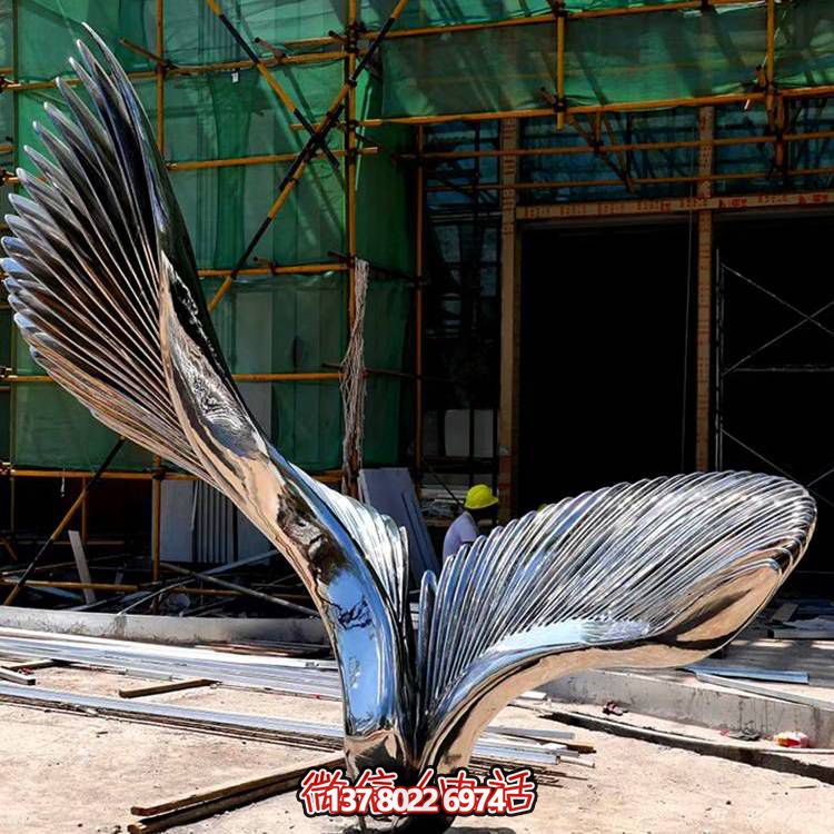 現代風格不銹鋼噴泉擺件，創造完美的戶外水景