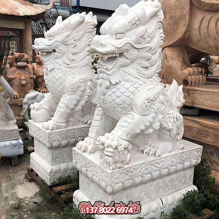 大型漢白玉石雕麒麟雕塑，為您的庭院門口增添獨特景觀