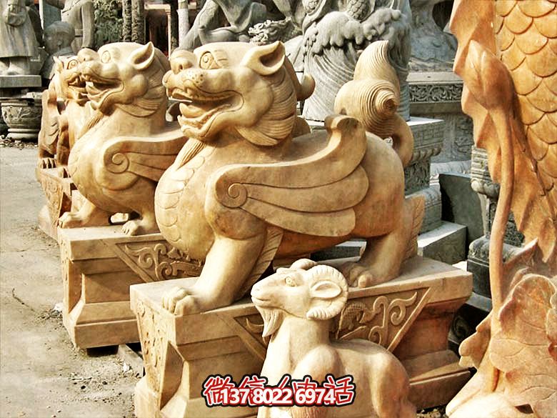 戶外景區黃蠟石石雕鎮宅辟邪貔貅雕塑
