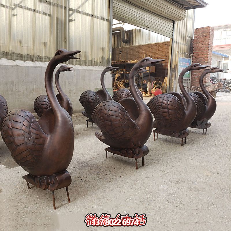 別墅銅鑄噴金烤漆創意工藝天鵝雕塑